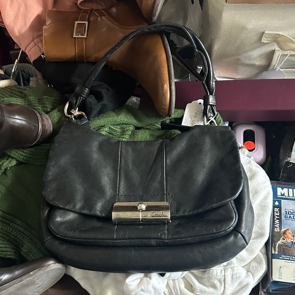 Coach Black Leather Flap Shoulder Bag - Picture 2 of 7